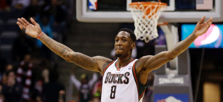 Les Bucks tiennent à Sanders